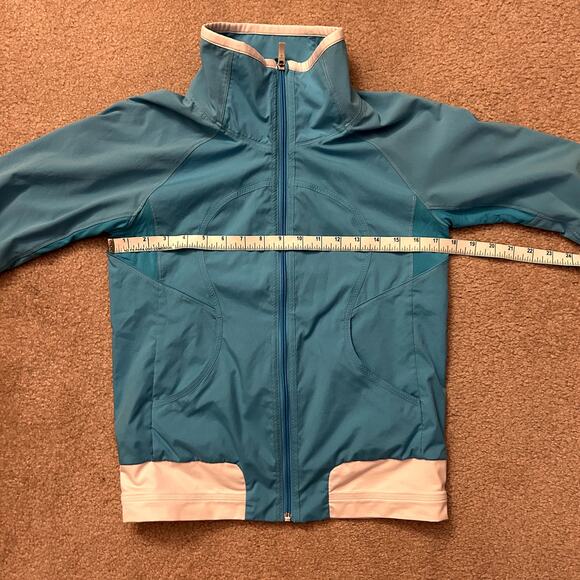 Lululemon Athletica Track Attack Running Zip Jacket Size 4 - Picture 13 of 14
